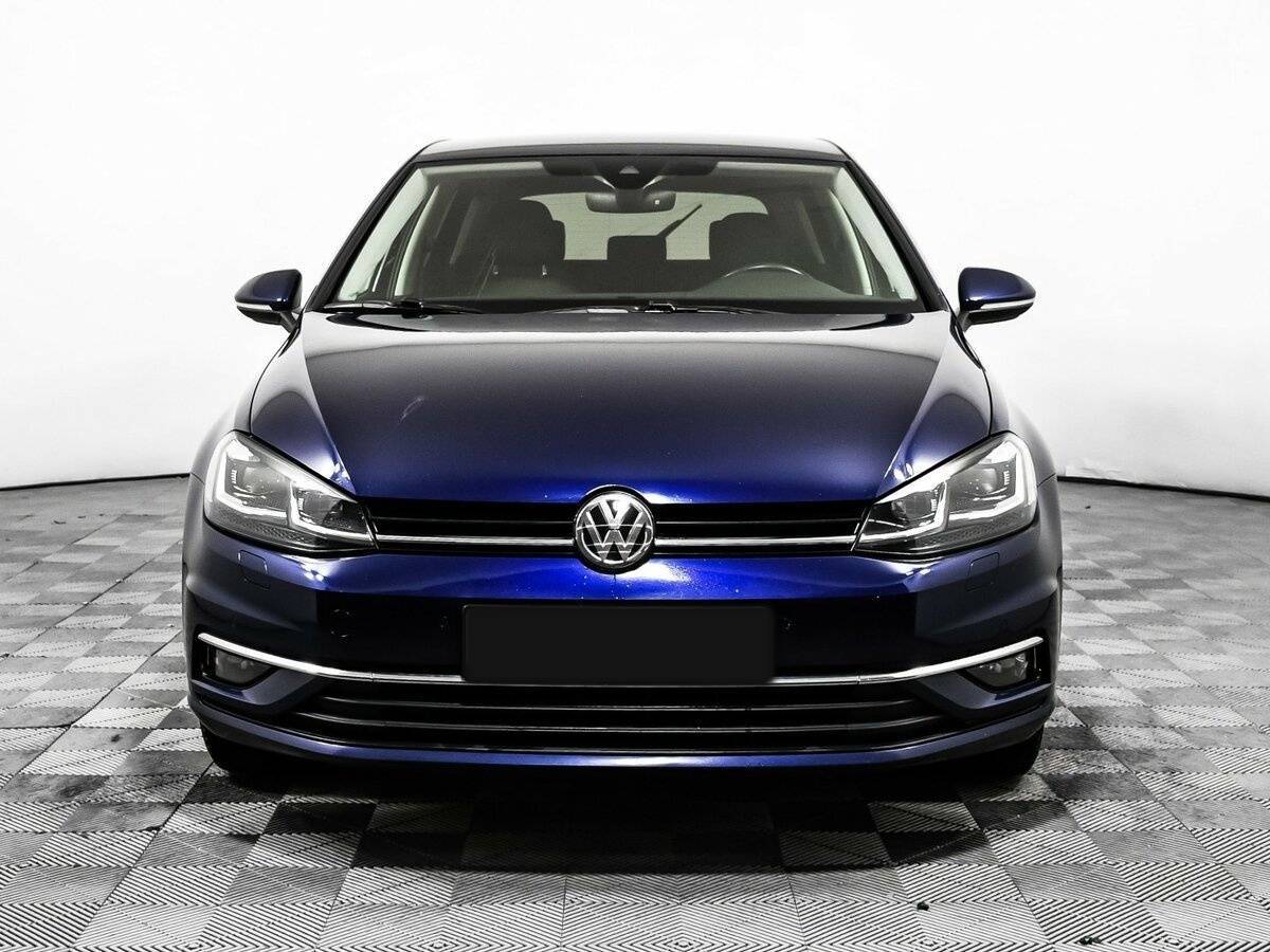 Volkswagen Golf с пробегом — 2018 год. Фото: #1