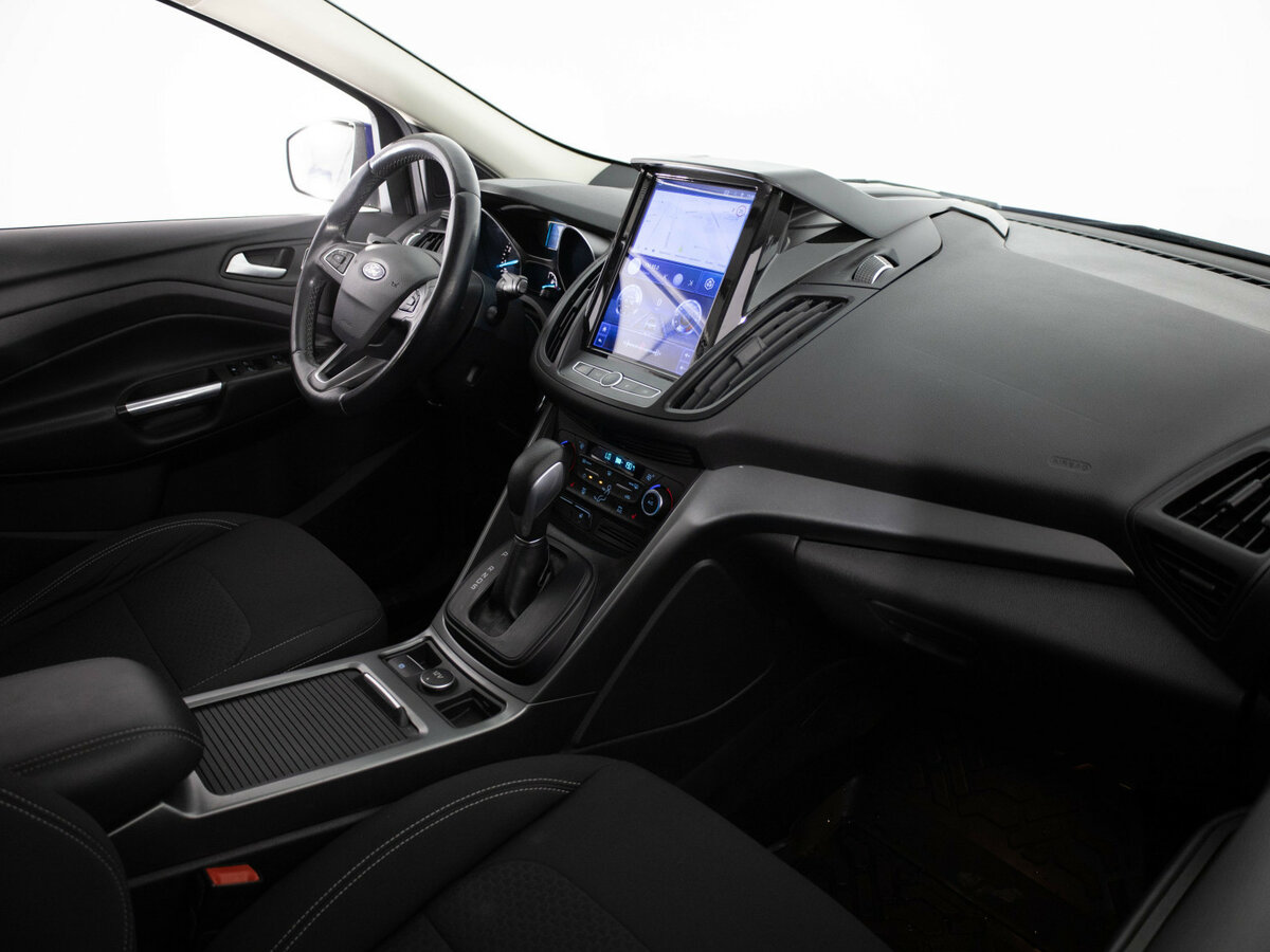 Ford Kuga с пробегом — 2017 год. Фото: #14
