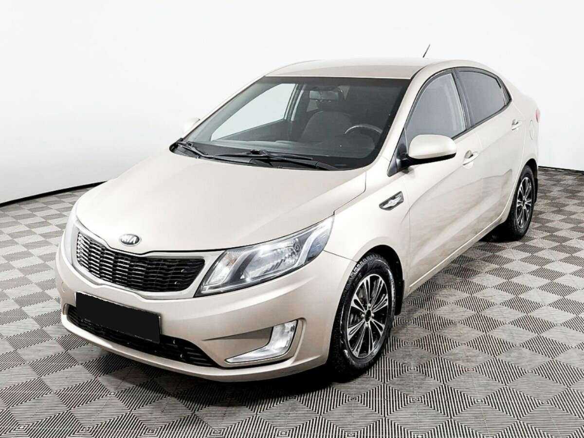 Kia Rio с пробегом — 2013 год. Посмотреть фото