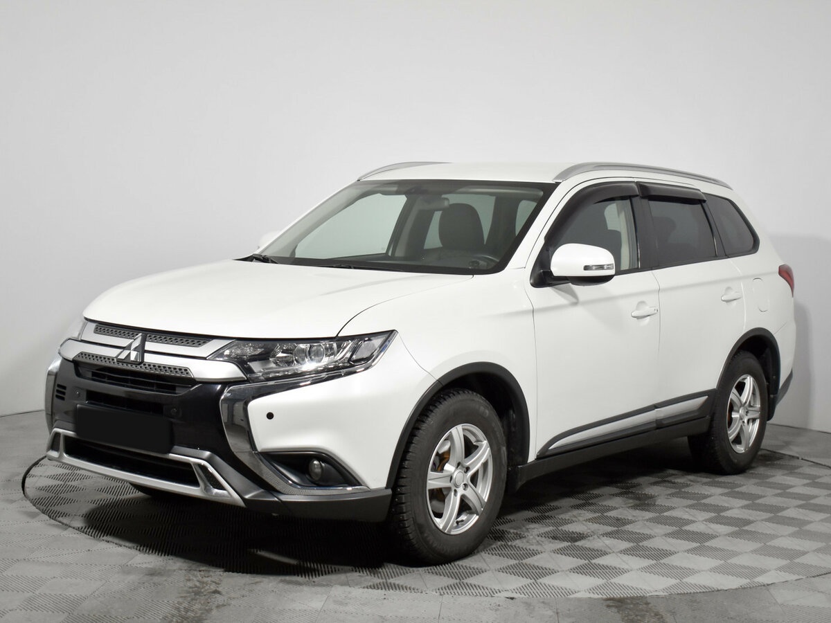 Mitsubishi Outlander с пробегом — 2019 год. Фото: #0