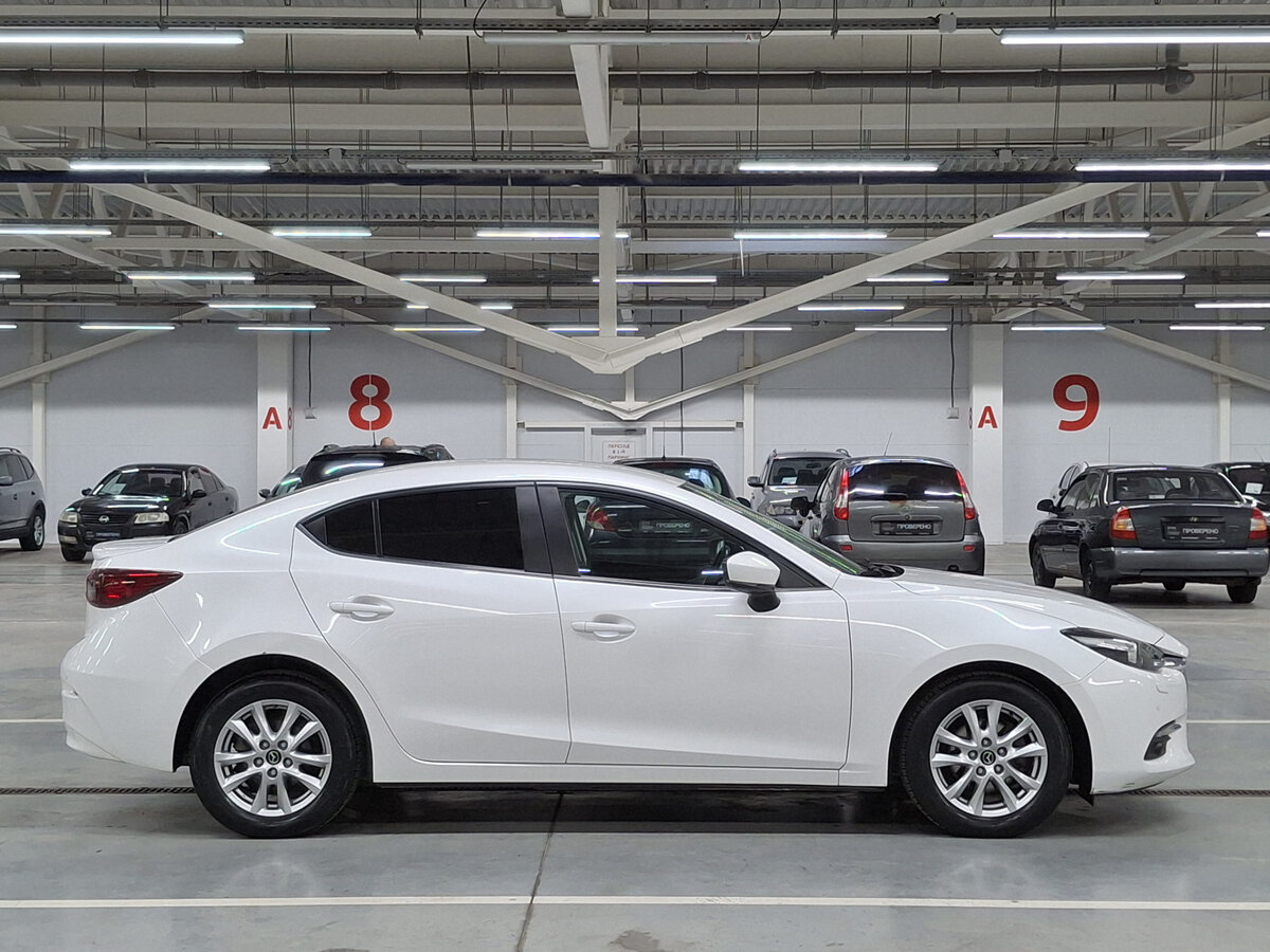 Mazda 3 с пробегом — 2018 год. Фото: #3