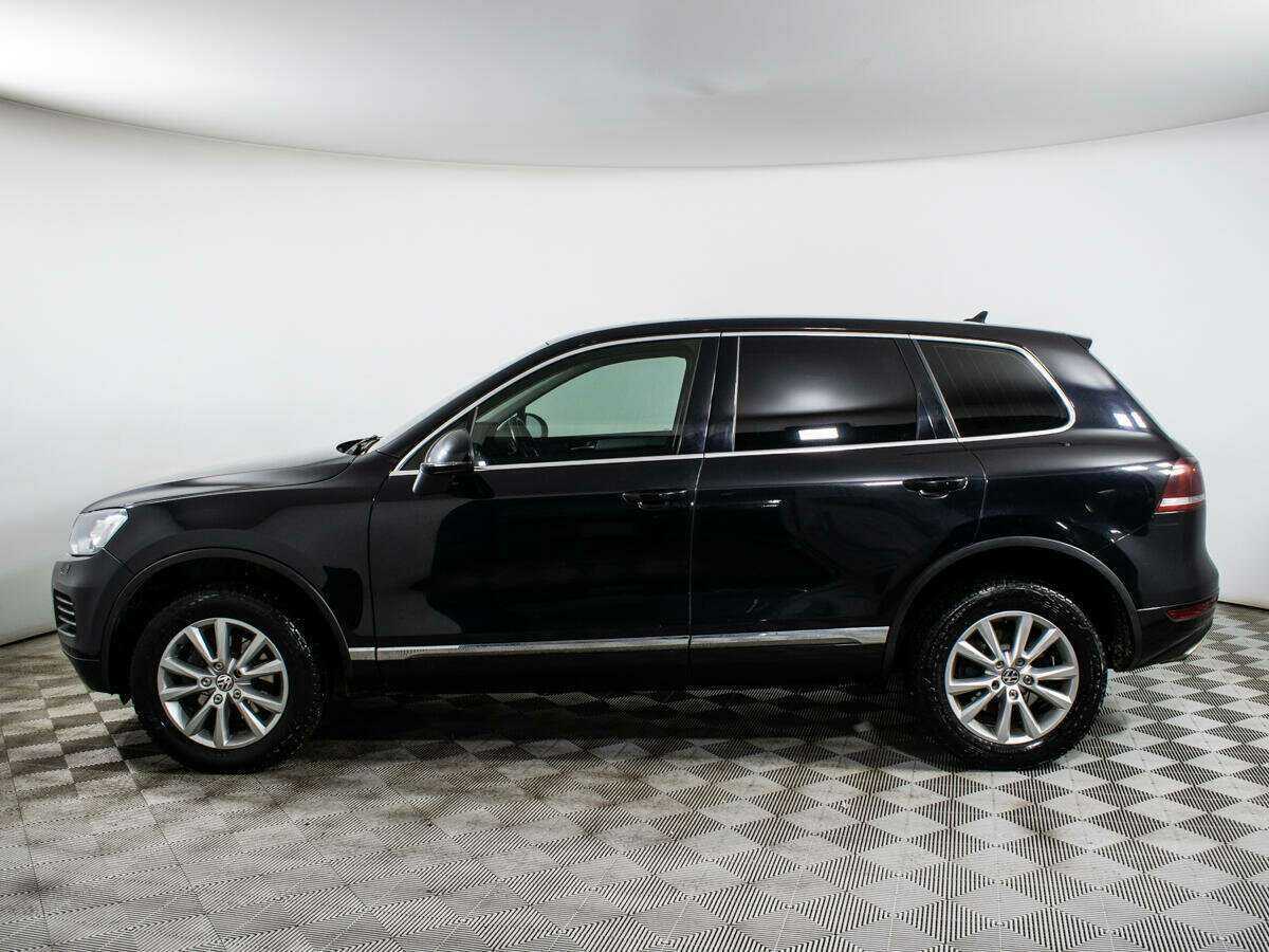 Volkswagen Touareg с пробегом — 2012 год. Фото: #7