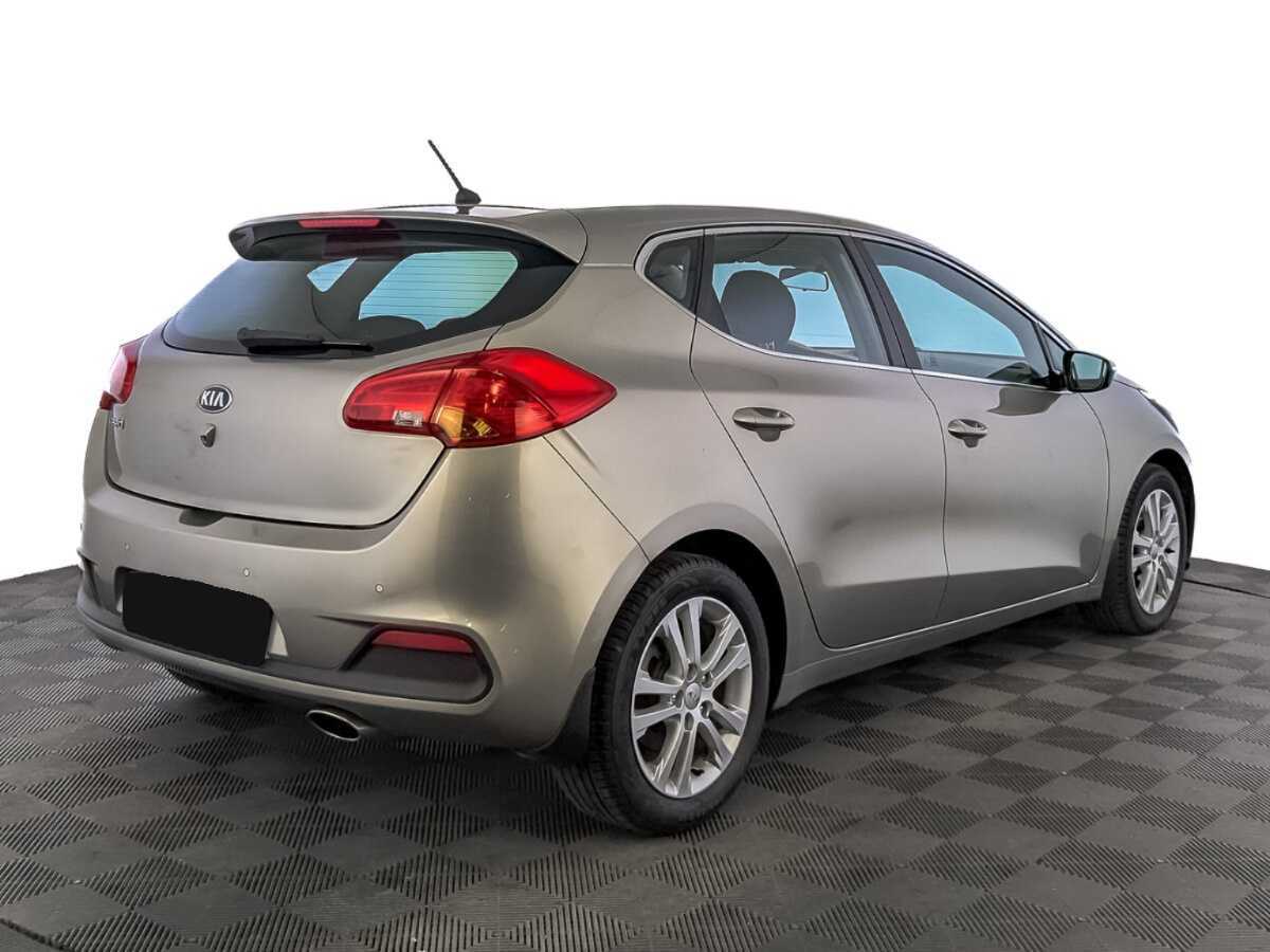 Kia Ceed с пробегом — 2014 год. Фото: #4