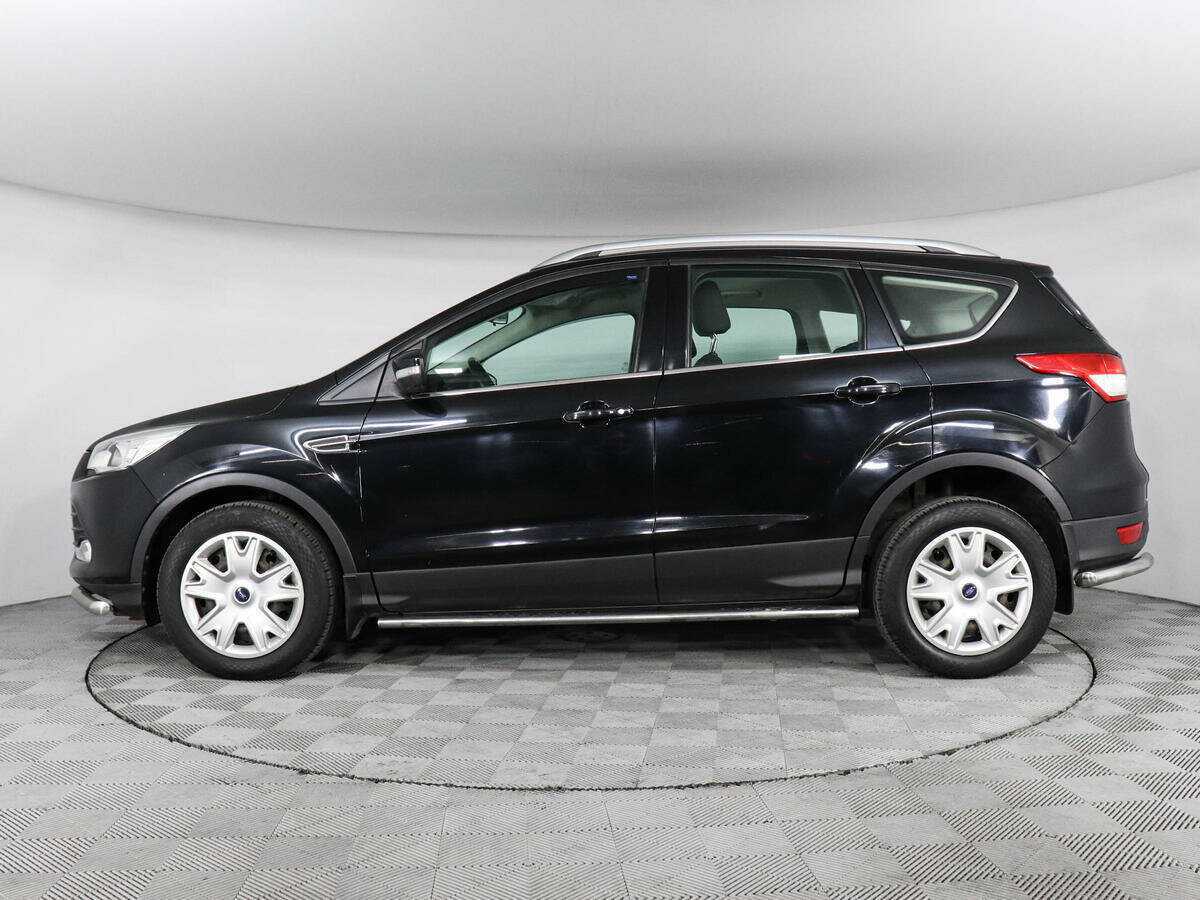 Ford Kuga с пробегом — 2015 год. Фото: #7