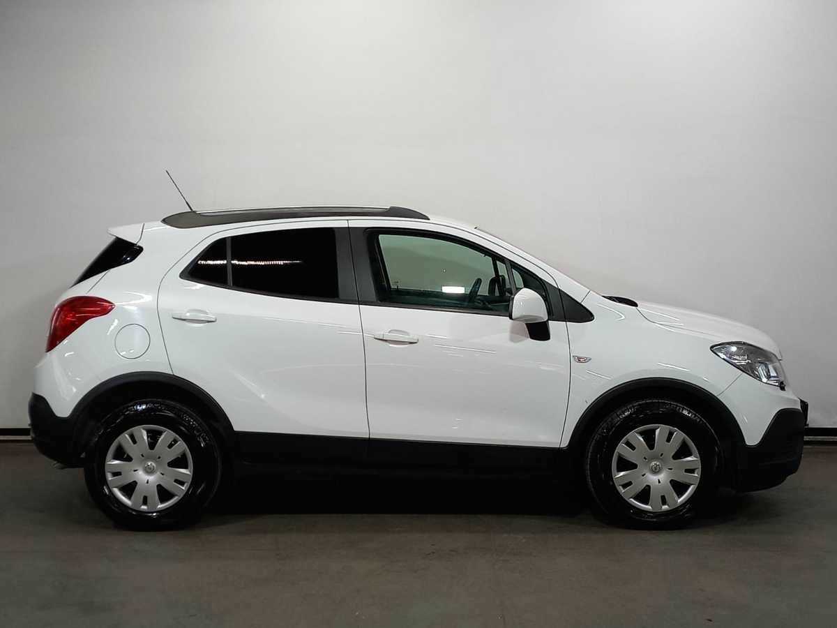 Opel Mokka с пробегом — 2014 год. Фото: #3