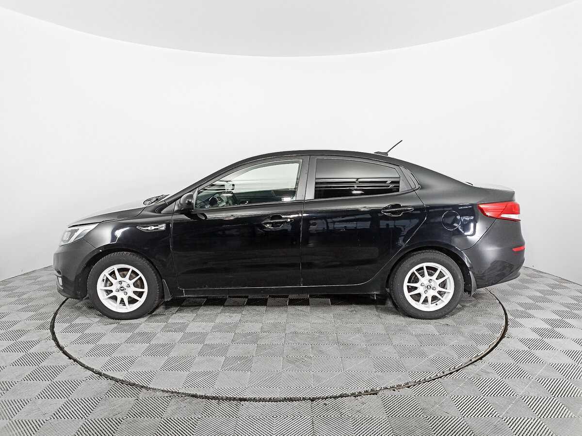 Kia Rio с пробегом — 2017 год. Фото: #7