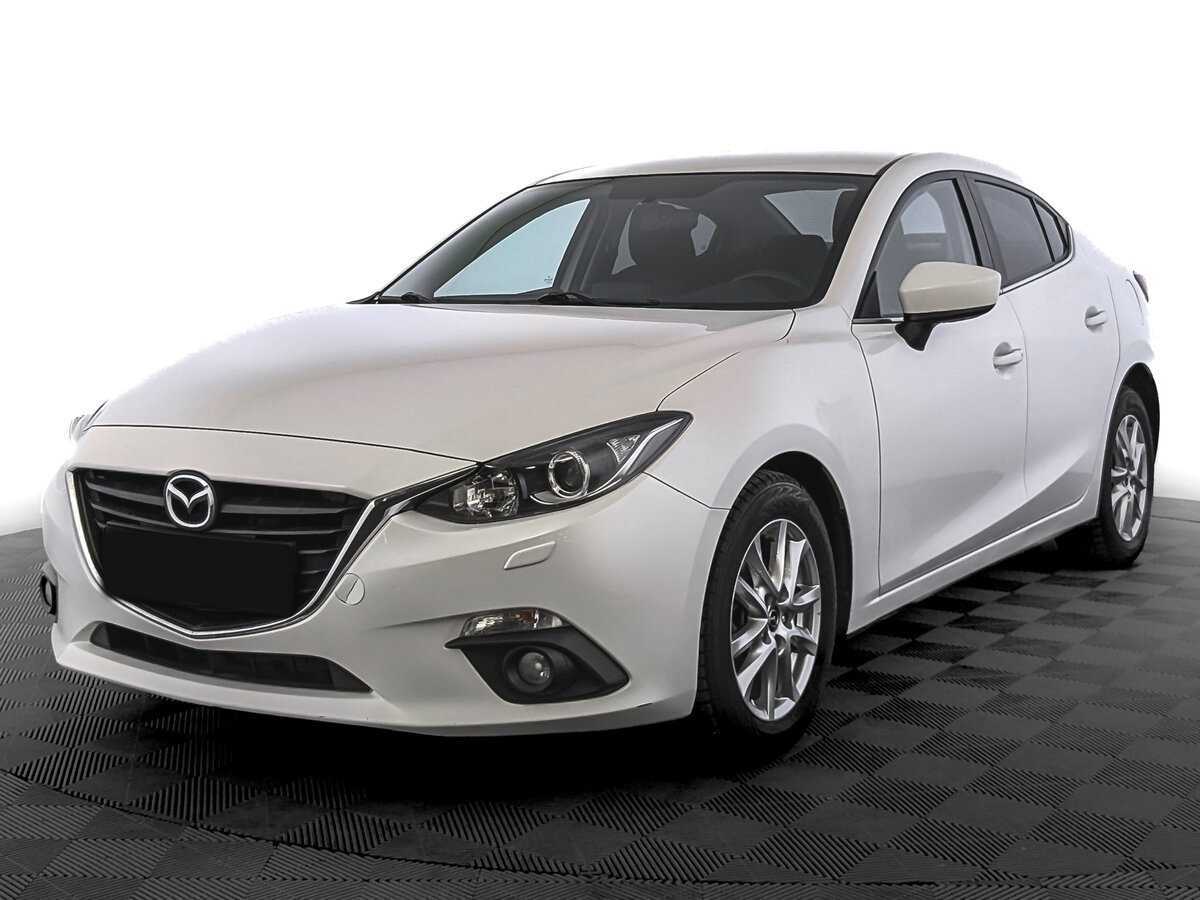 Mazda 3 с пробегом — 2015 год. Фото: #0