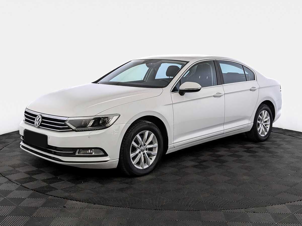 Volkswagen Passat с пробегом — 2019 год. Фото: #0