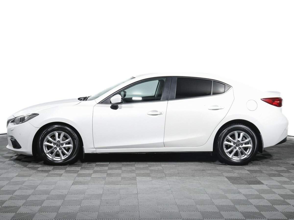 Mazda 3 с пробегом — 2016 год. Фото: #7