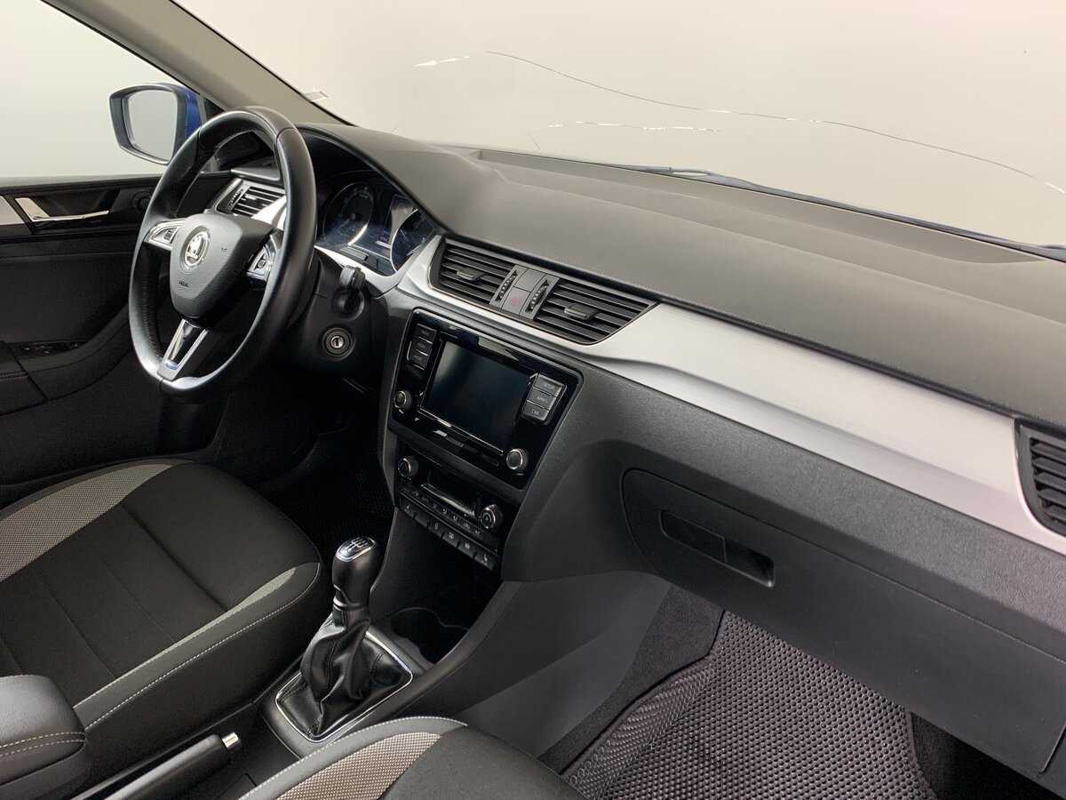 Skoda Rapid с пробегом — 2019 год. Фото: #13