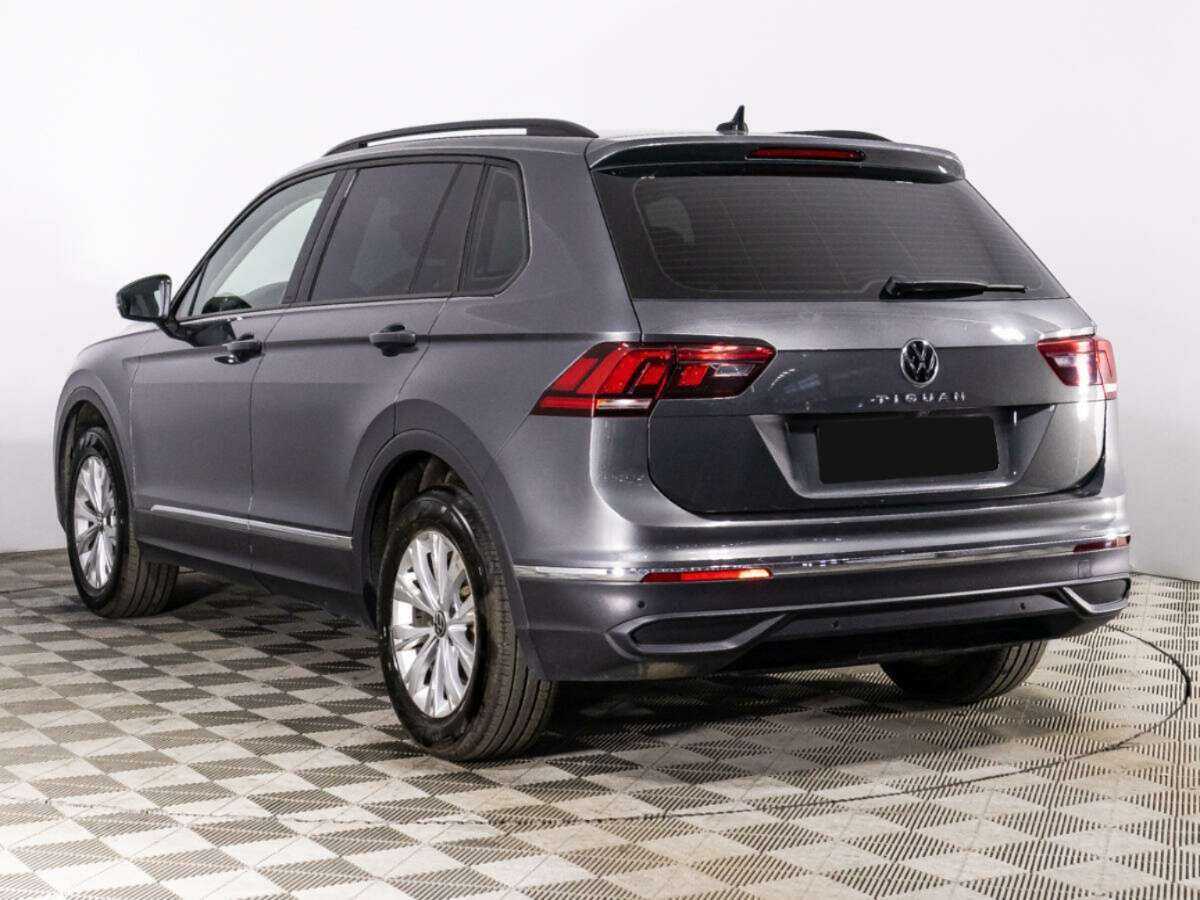 Volkswagen Tiguan с пробегом — 2021 год. Фото: #6