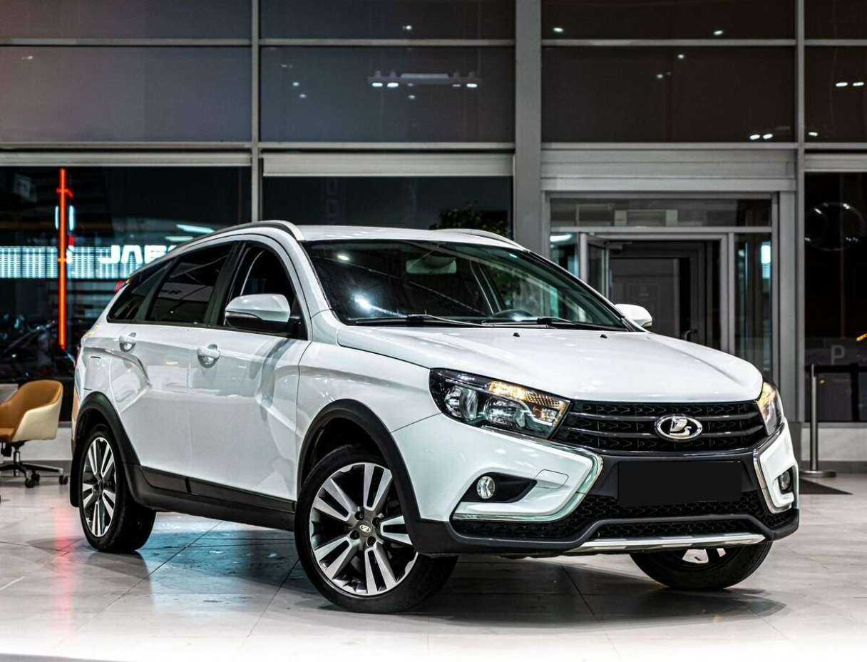 Lada (ВАЗ) Vesta с пробегом — 2018 год. Фото: #1
