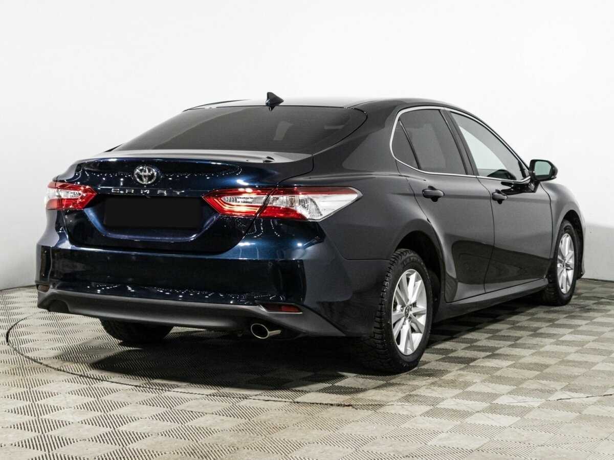 Toyota Camry с пробегом — 2020 год. Фото: #4