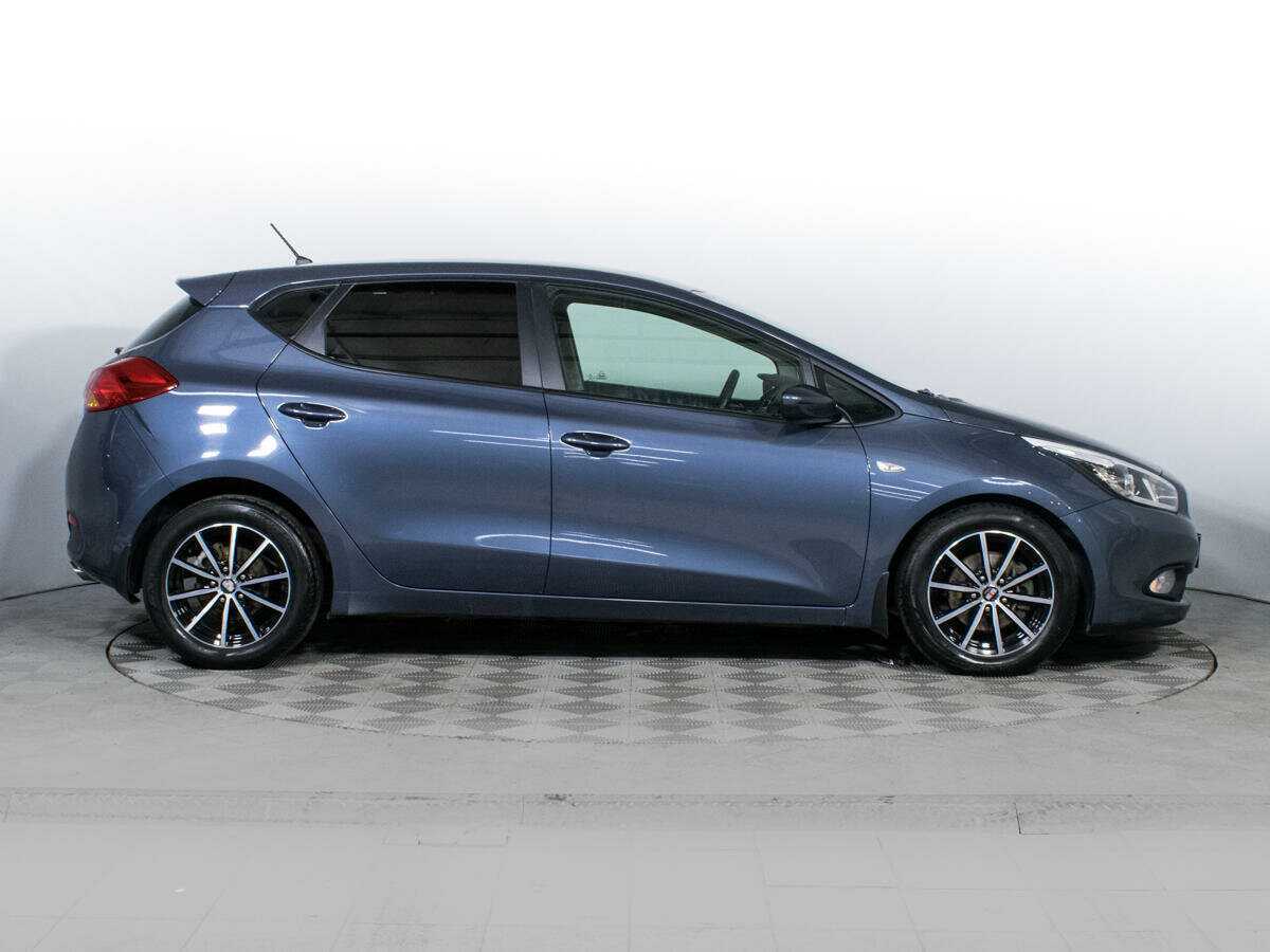 Kia Ceed с пробегом — 2013 год. Фото: #3