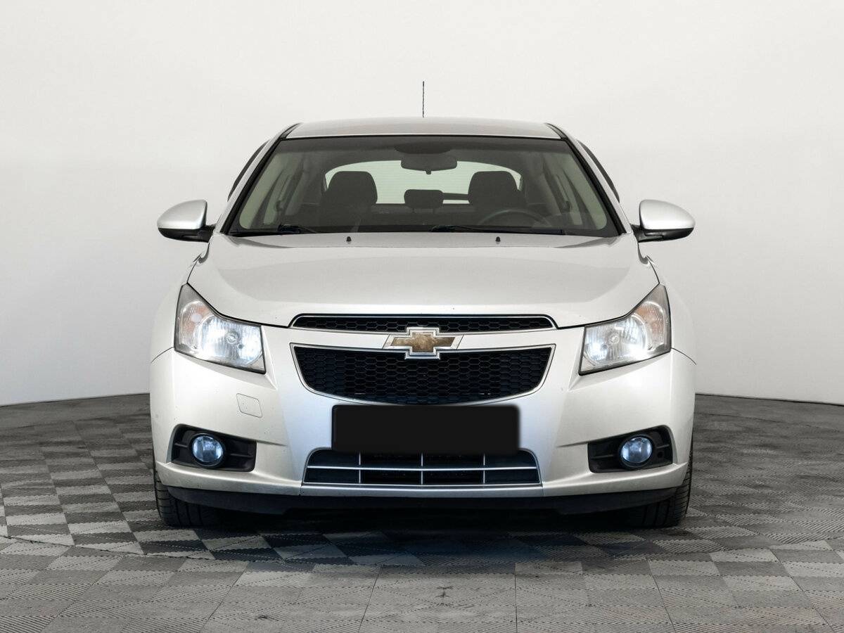 Chevrolet Cruze с пробегом — 2012 год. Фото: #1