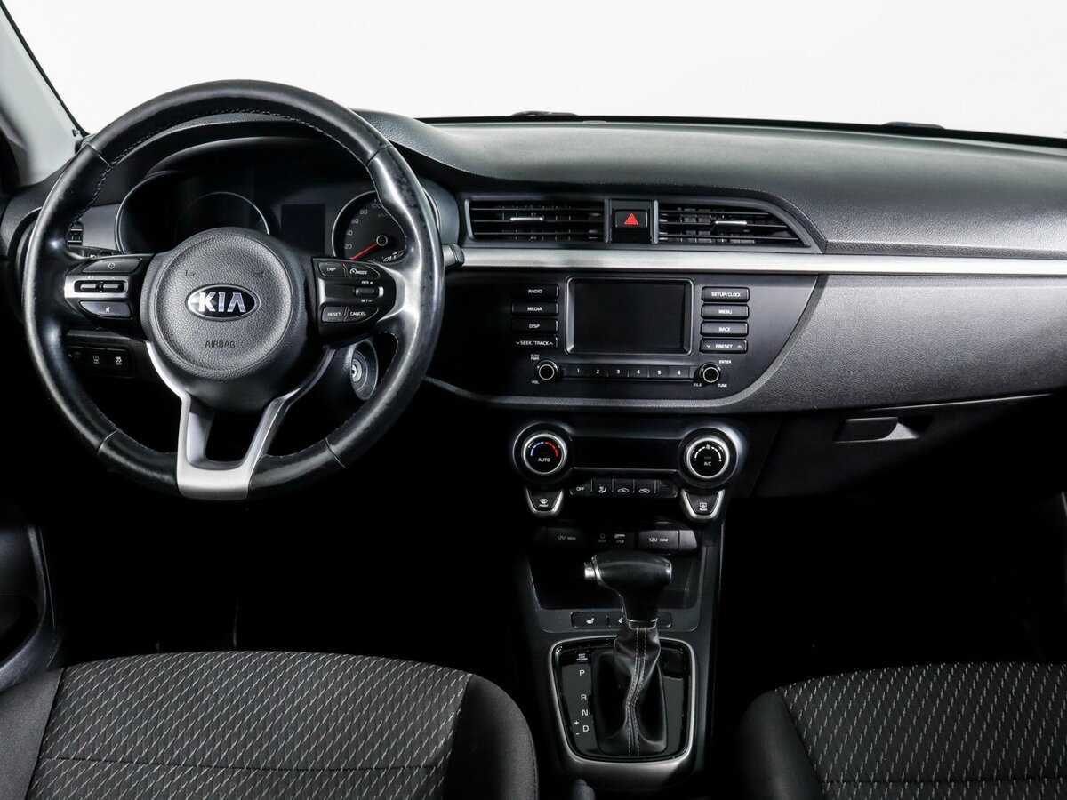 Kia Rio с пробегом — 2018 год. Фото: #6