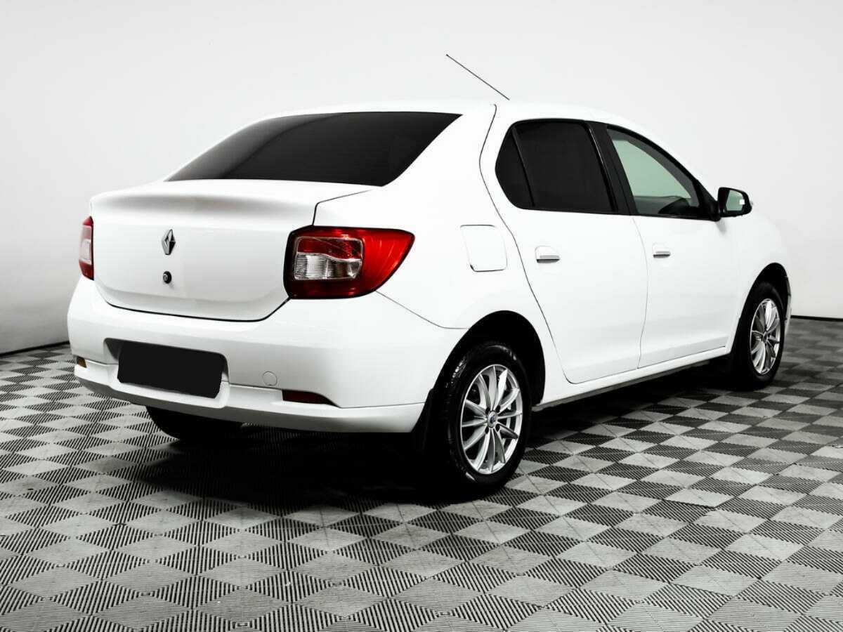 Renault Logan с пробегом — 2014 год. Фото: #4