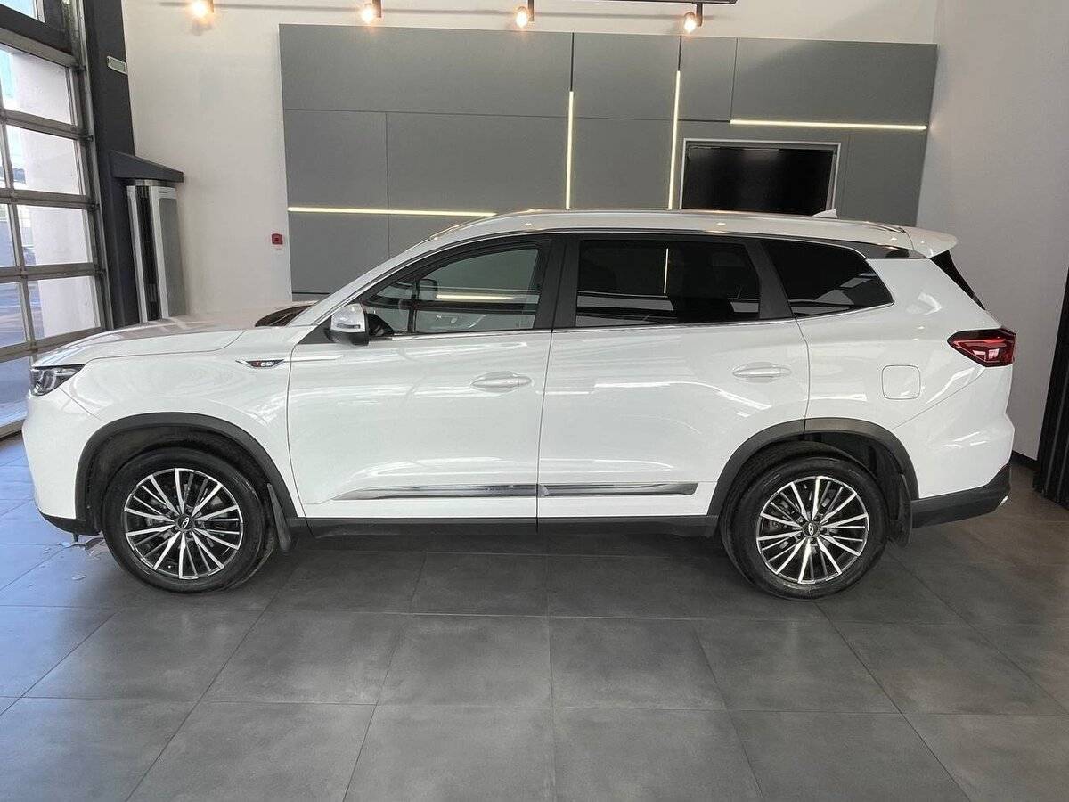 Chery Tiggo 8 Pro Max с пробегом — 2023 год. Фото: #3