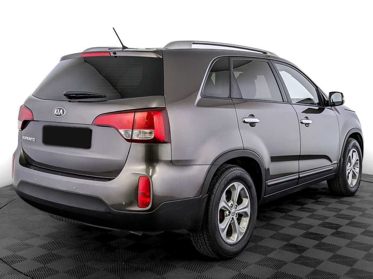 Kia Sorento с пробегом — 2016 год. Фото: #4