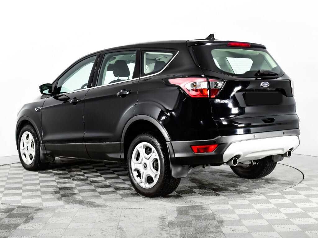 Ford Kuga с пробегом — 2017 год. Фото: #6