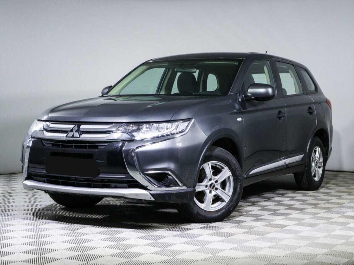 Mitsubishi Outlander с пробегом — 2015 год. Фото: #0