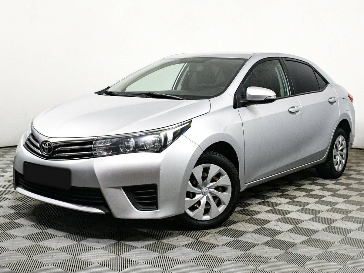 Toyota Corolla с пробегом — 2015 год. Фото: #0