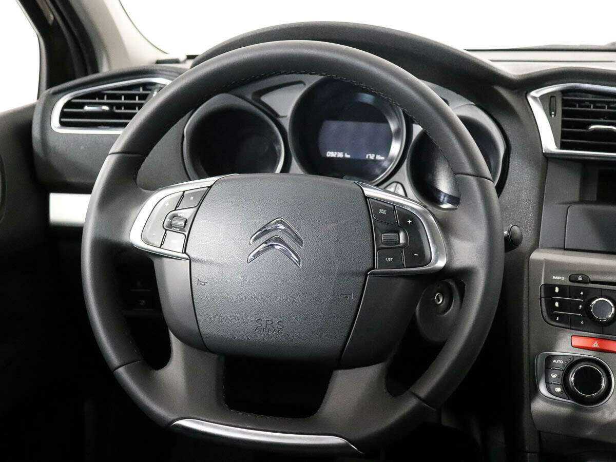 Citroen C4 с пробегом — 2015 год. Фото: #12