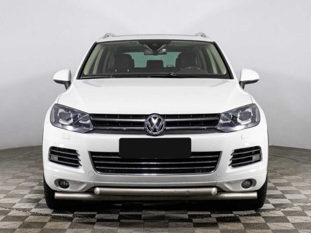 Volkswagen Touareg с пробегом — 2013 год. Фото: #1