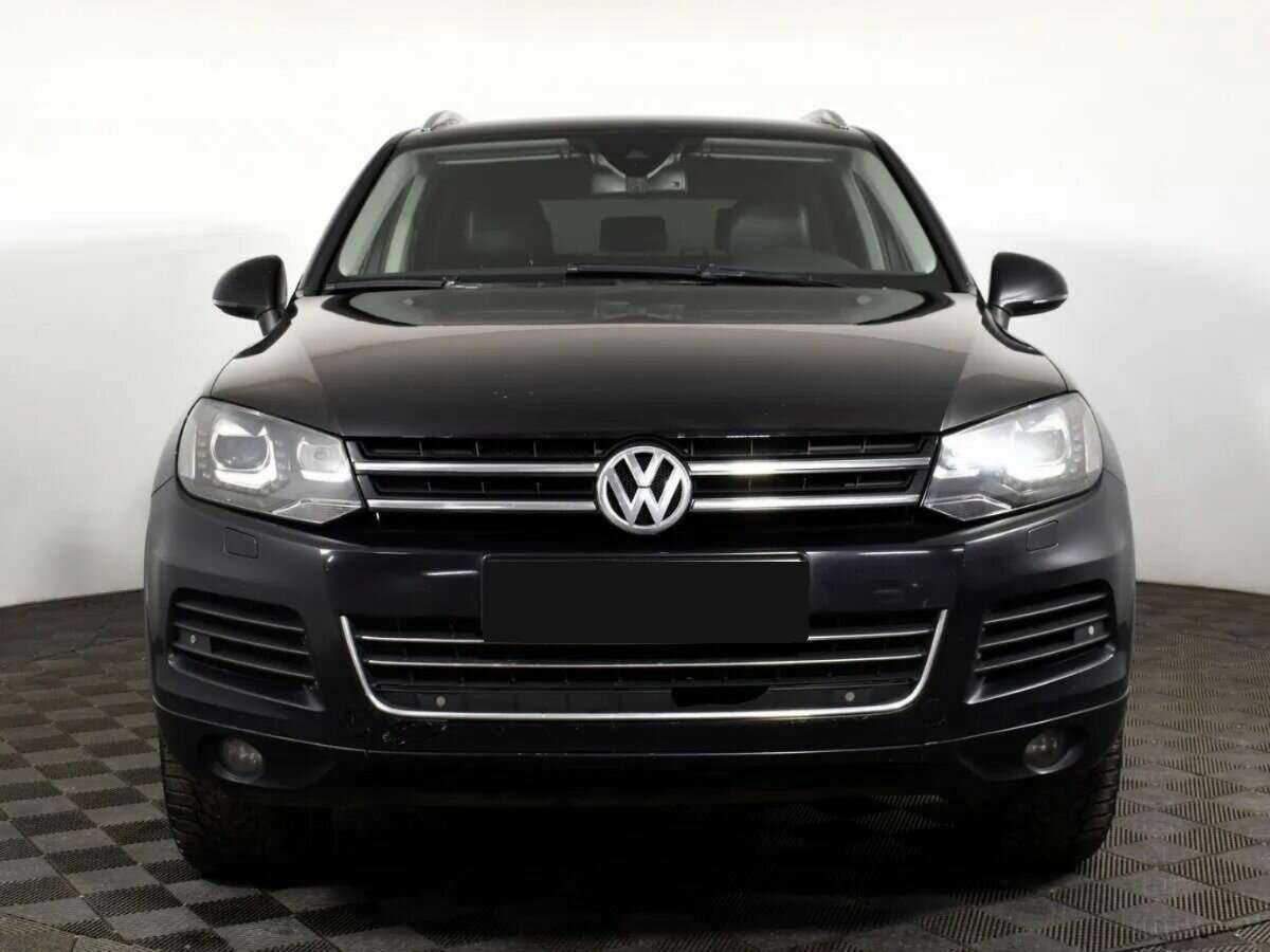 Volkswagen Touareg с пробегом — 2014 год. Фото: #1