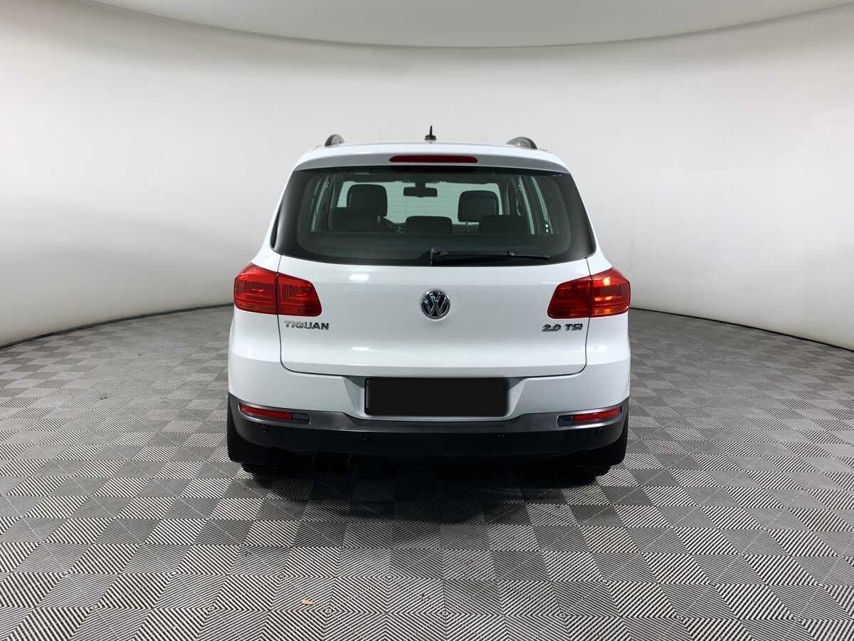 Volkswagen Tiguan с пробегом — 2015 год. Фото: #5