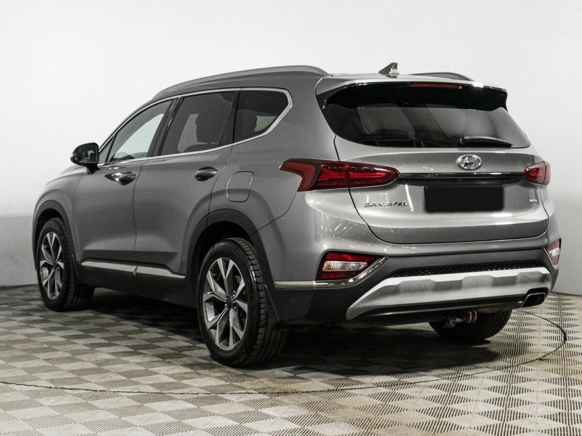 Hyundai Santa Fe с пробегом — 2019 год. Фото: #6