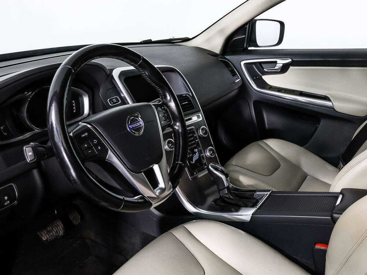 Volvo XC60 с пробегом — 2014 год. Фото: #8
