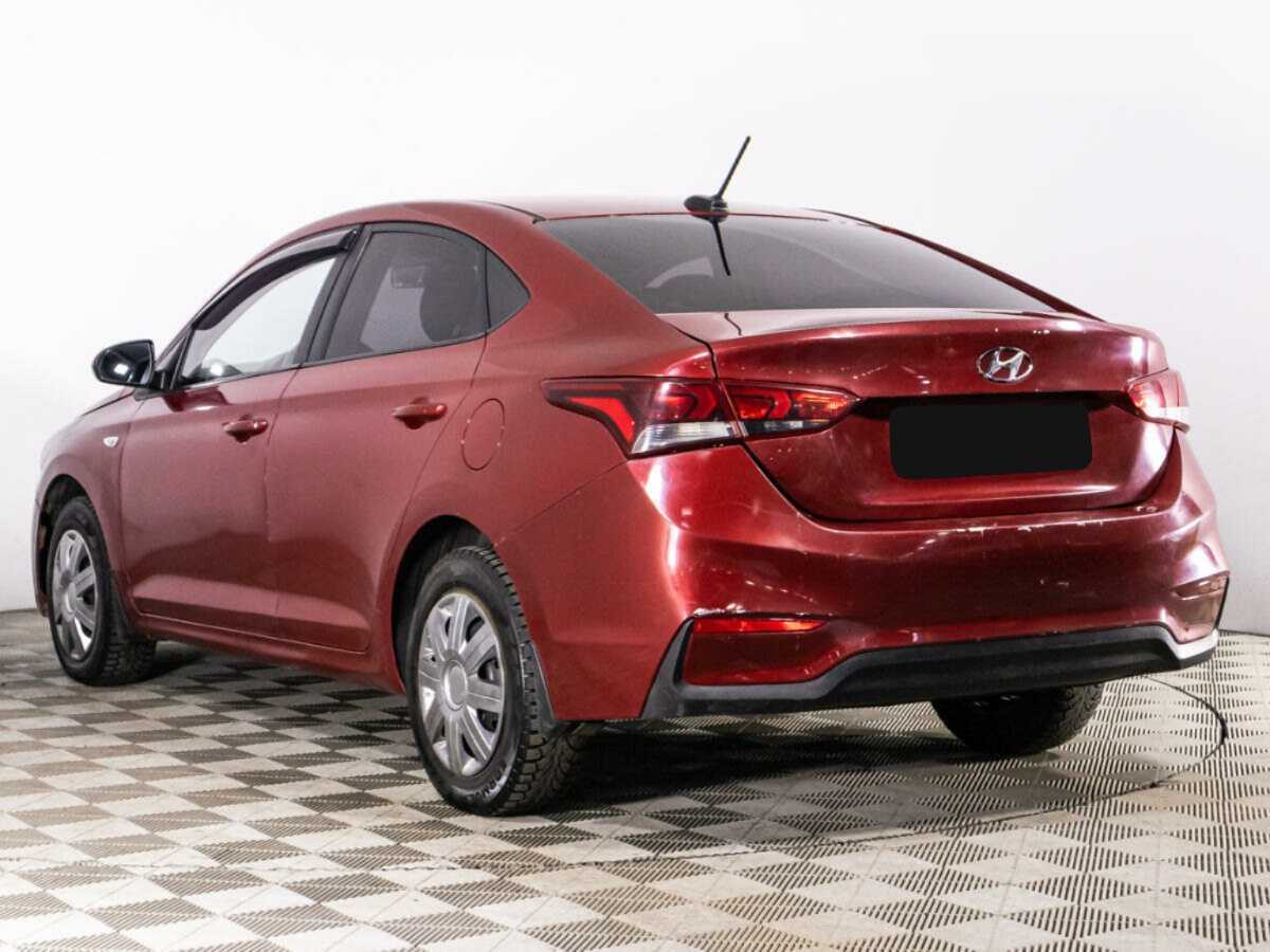 Hyundai Solaris с пробегом — 2018 год. Фото: #6