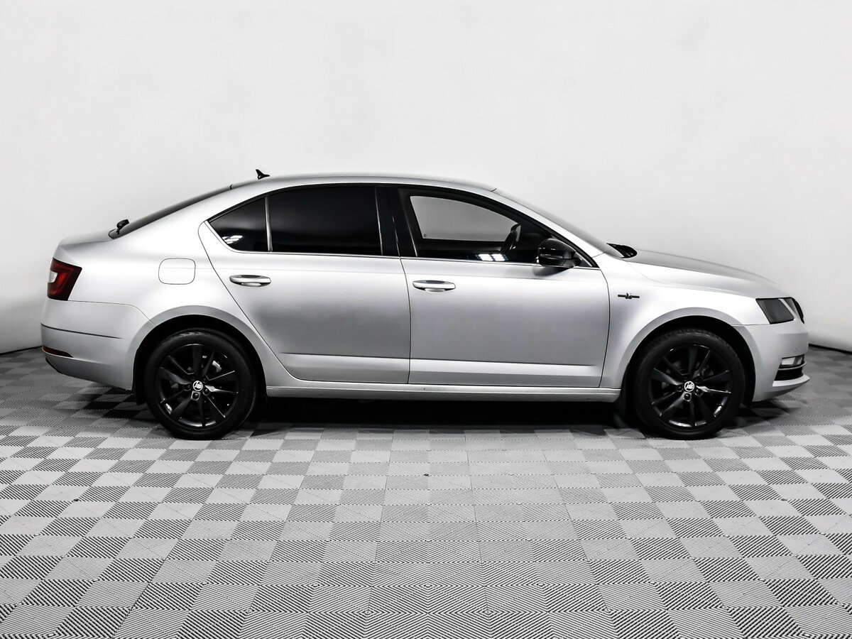 Skoda Octavia с пробегом — 2020 год. Фото: #3