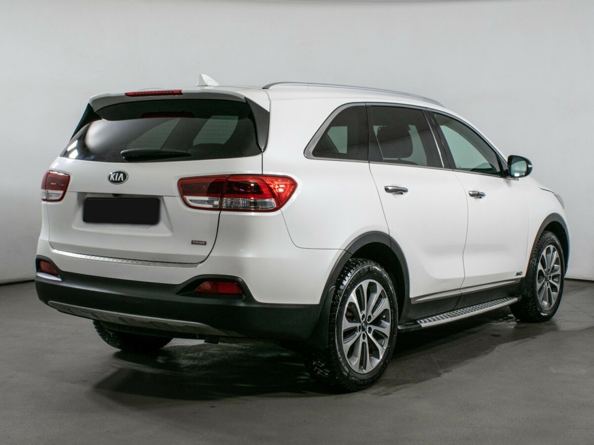 Kia Sorento с пробегом — 2017 год. Фото: #4