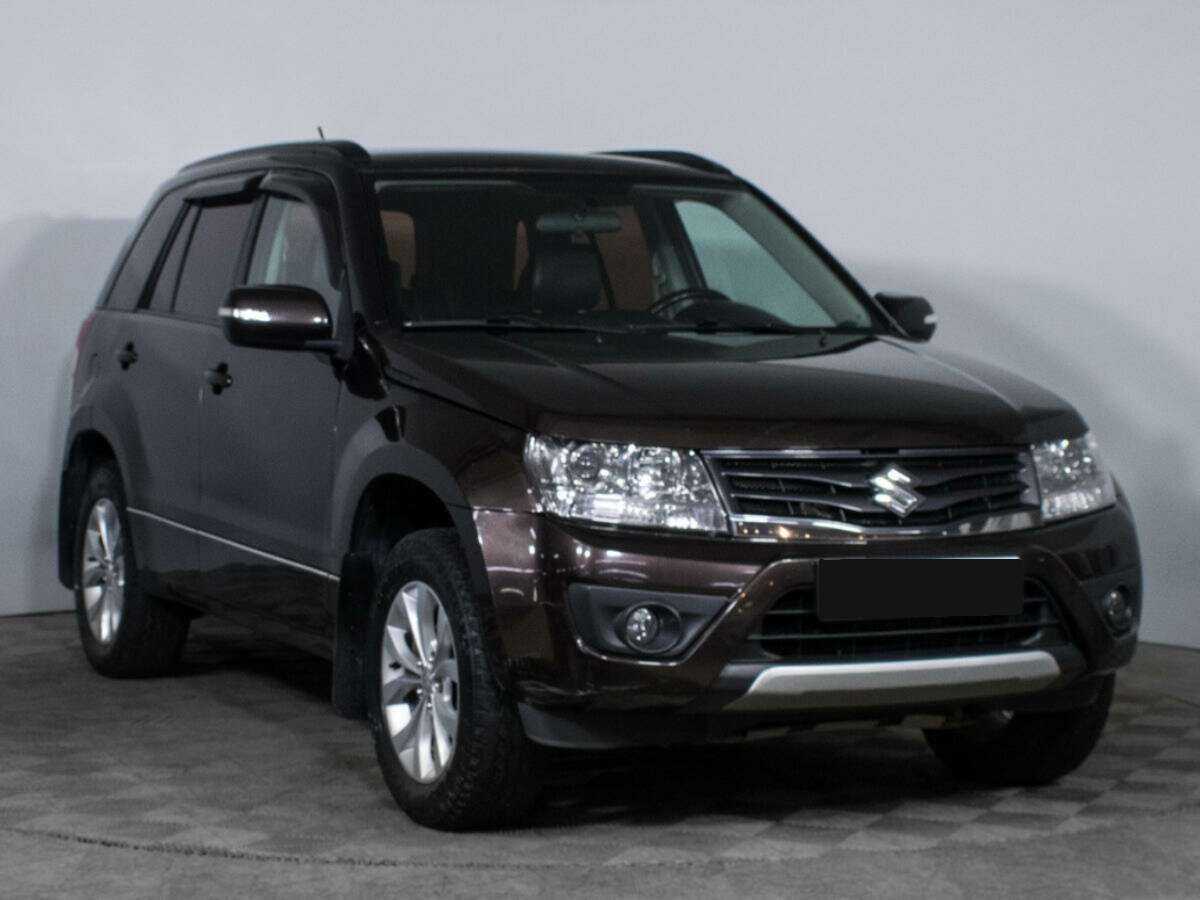 Suzuki Grand Vitara с пробегом — 2013 год. Фото: #2