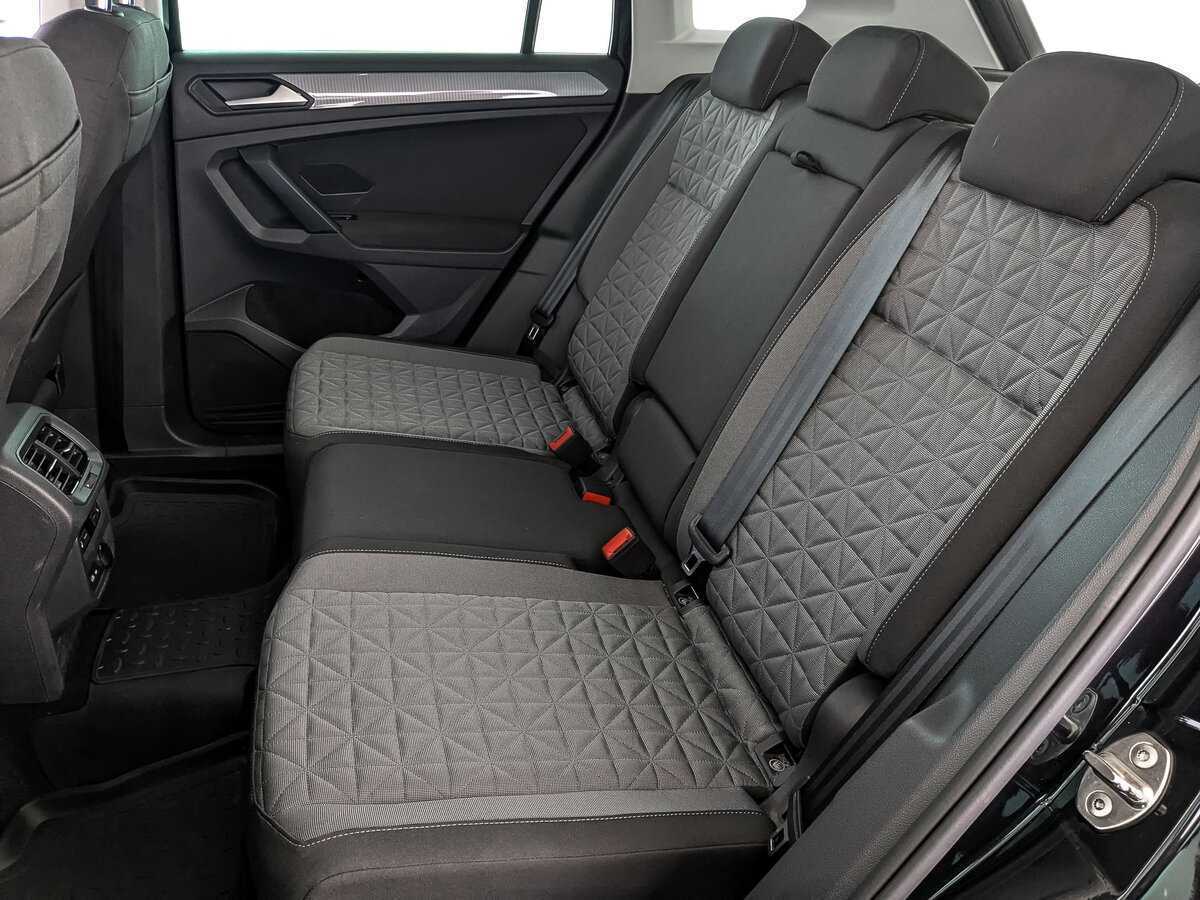 Volkswagen Tiguan с пробегом — 2021 год. Фото: #11