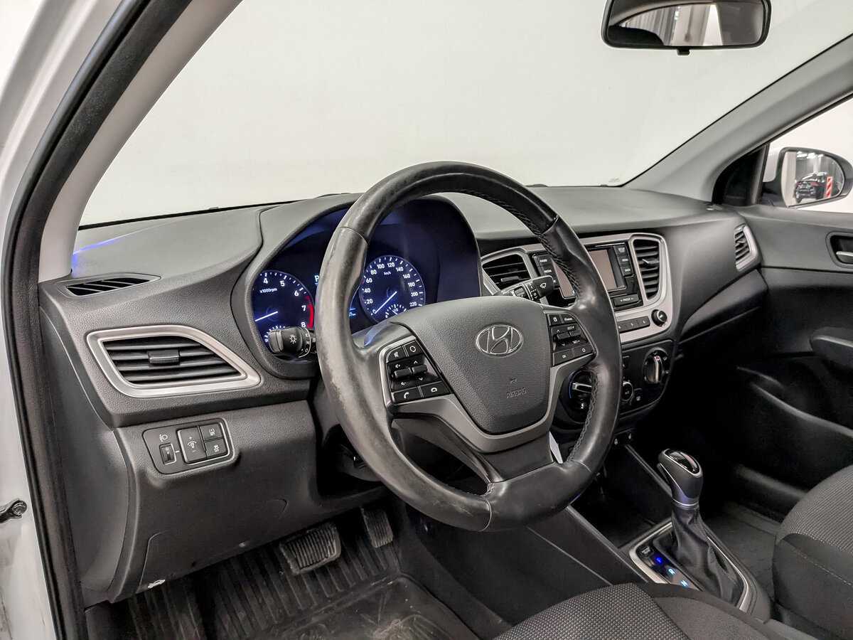 Hyundai Solaris с пробегом — 2019 год. Фото: #15