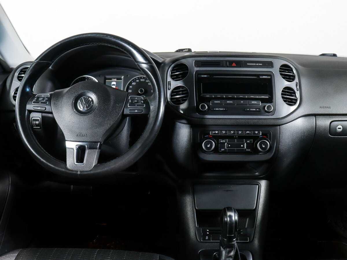 Volkswagen Tiguan с пробегом — 2012 год. Фото: #11