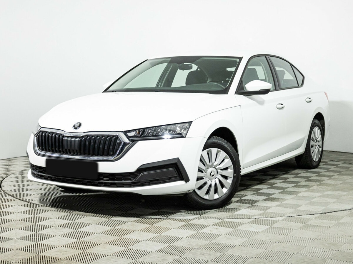 Skoda Octavia с пробегом — 2021 год. Посмотреть фото