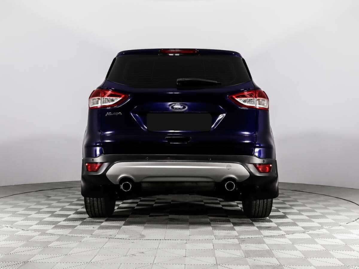 Ford Kuga с пробегом — 2014 год. Фото: #4