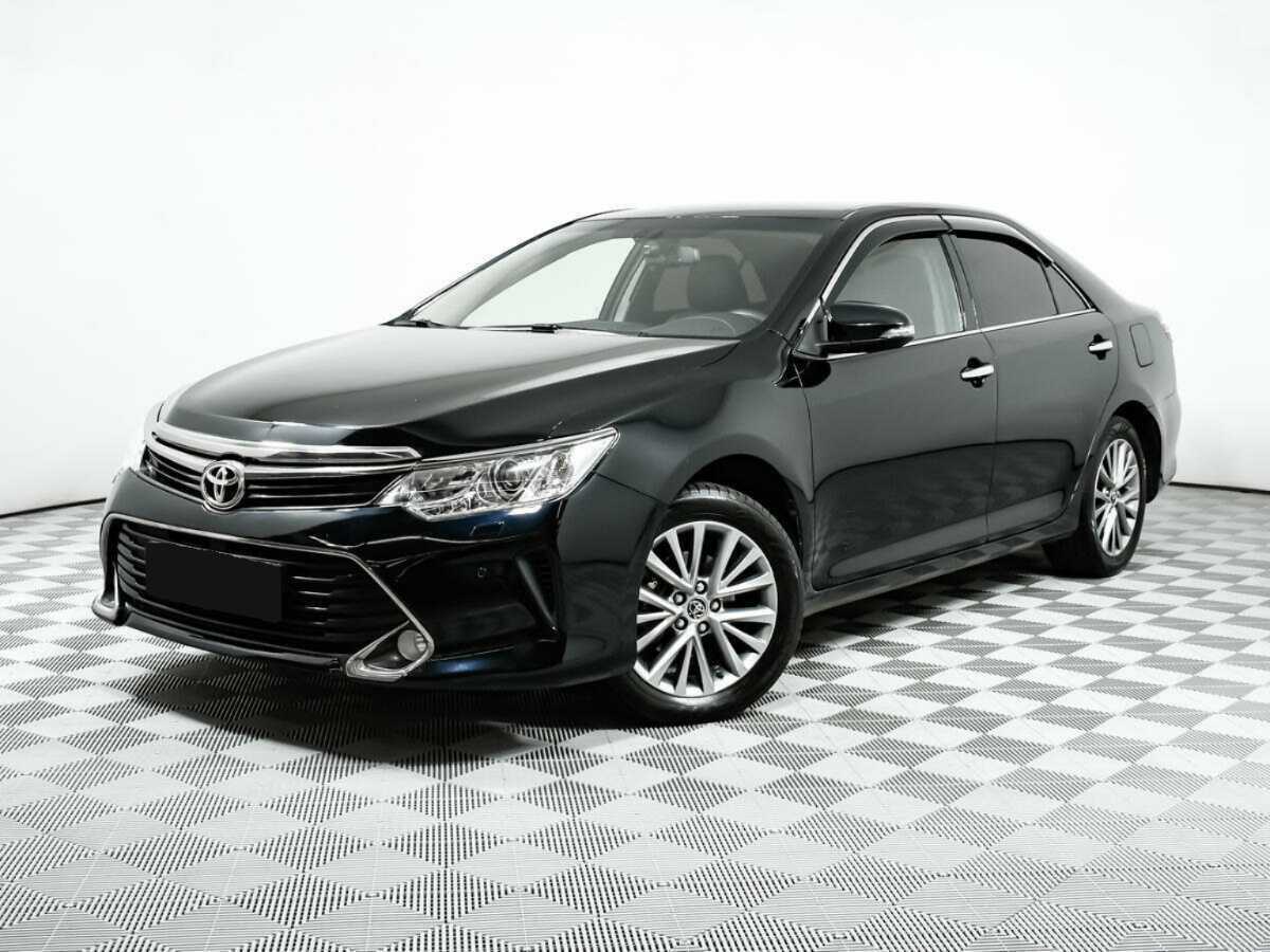 Toyota Camry с пробегом — 2016 год. Фото: #0