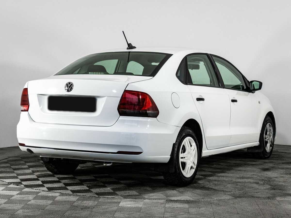 Volkswagen Polo с пробегом — 2017 год. Фото: #3
