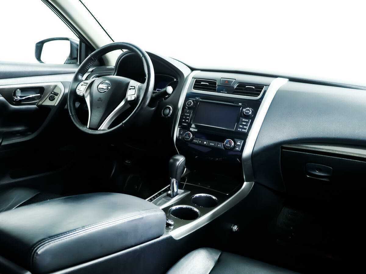 Nissan Teana с пробегом — 2014 год. Фото: #7