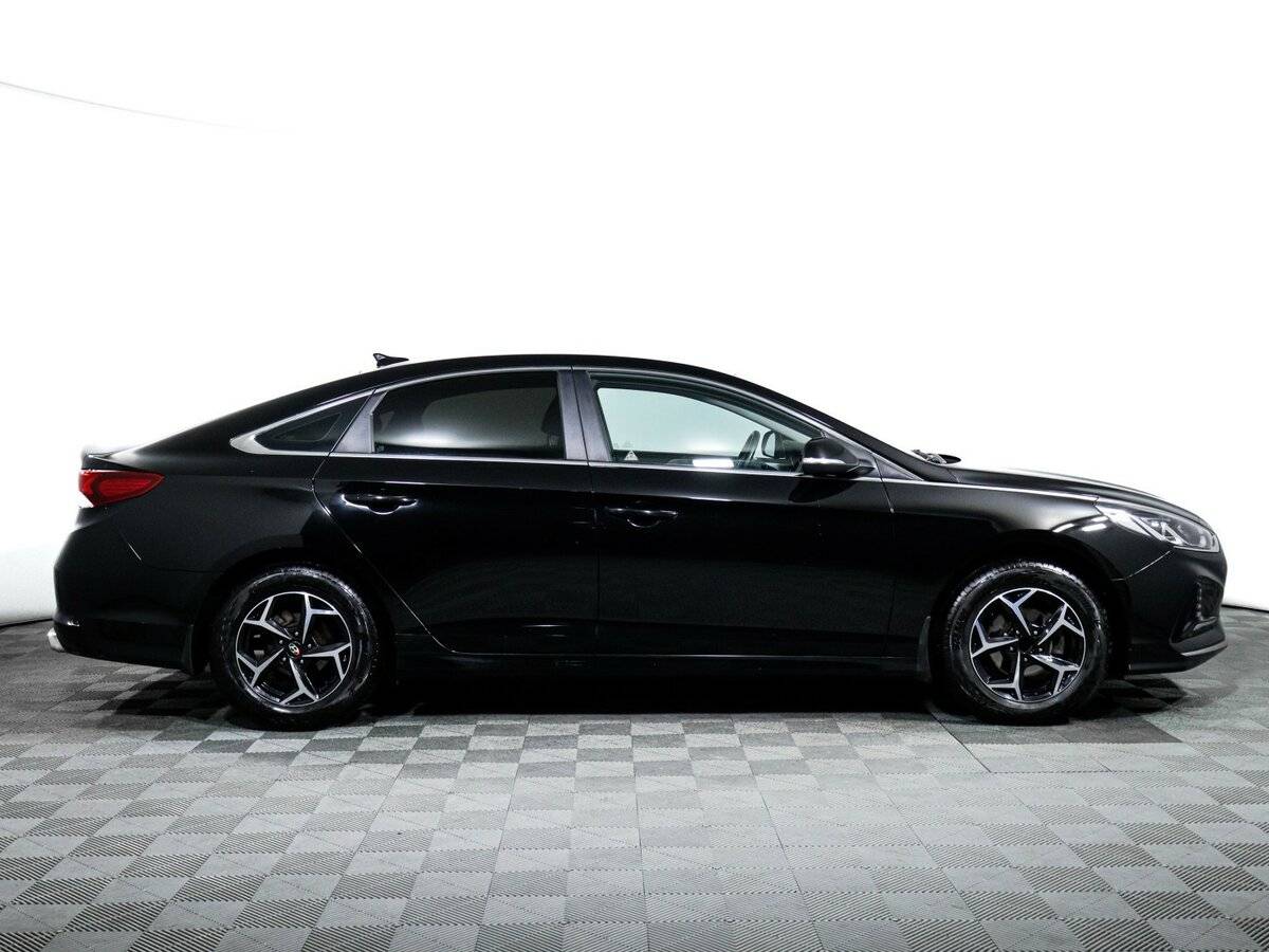 Hyundai Sonata с пробегом — 2019 год. Фото: #3