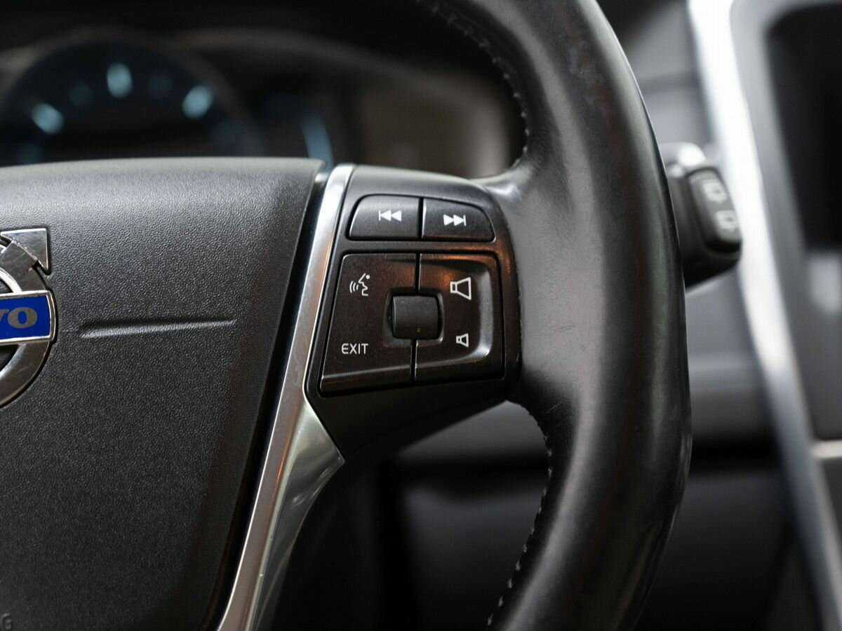 Volvo XC60 с пробегом — 2014 год. Фото: #15