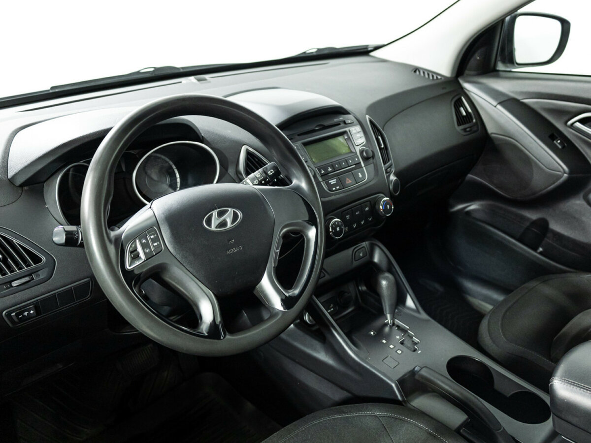 Hyundai ix35 с пробегом — 2014 год. Фото: #10