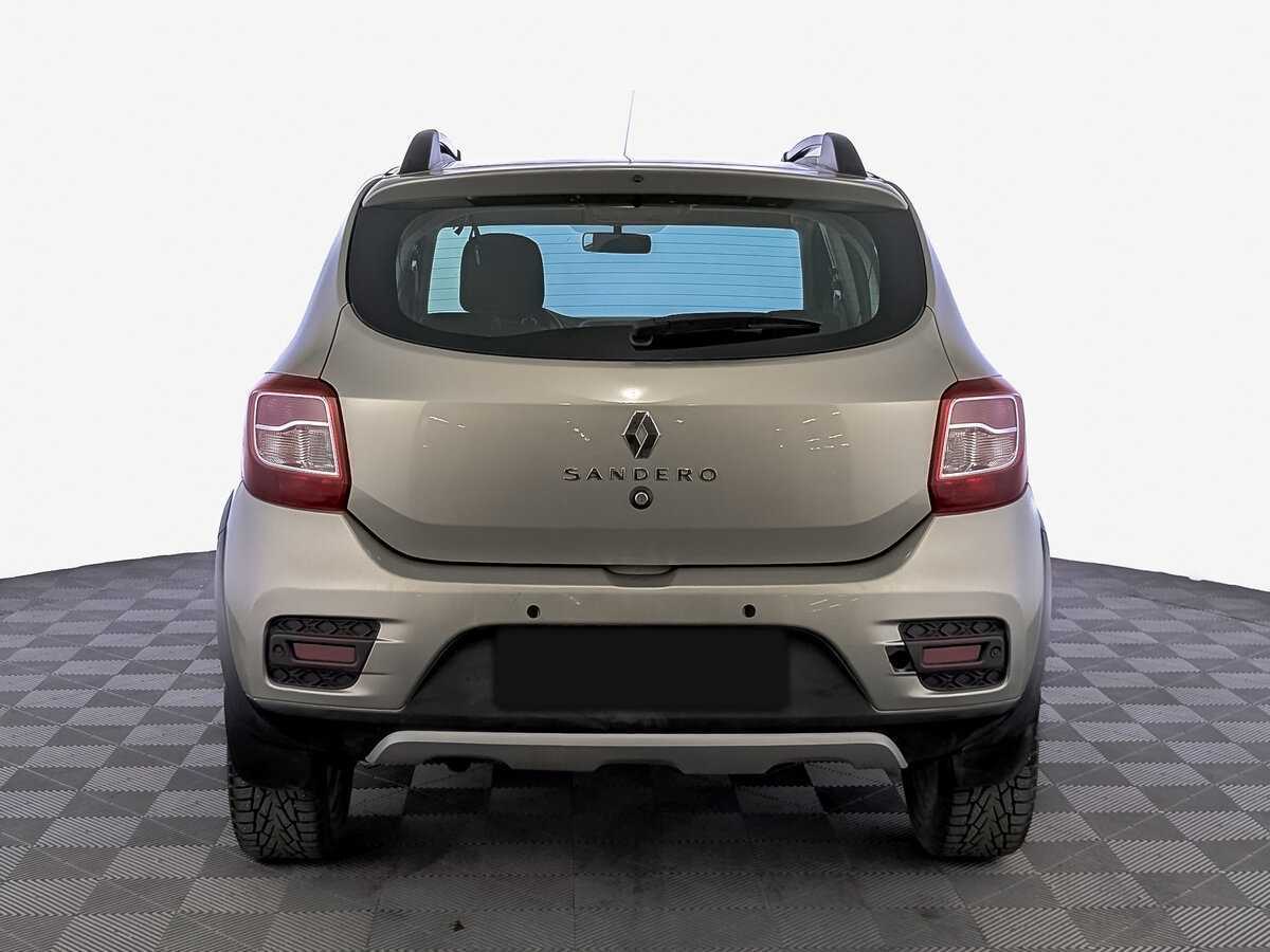 Renault Sandero с пробегом — 2021 год. Фото: #5