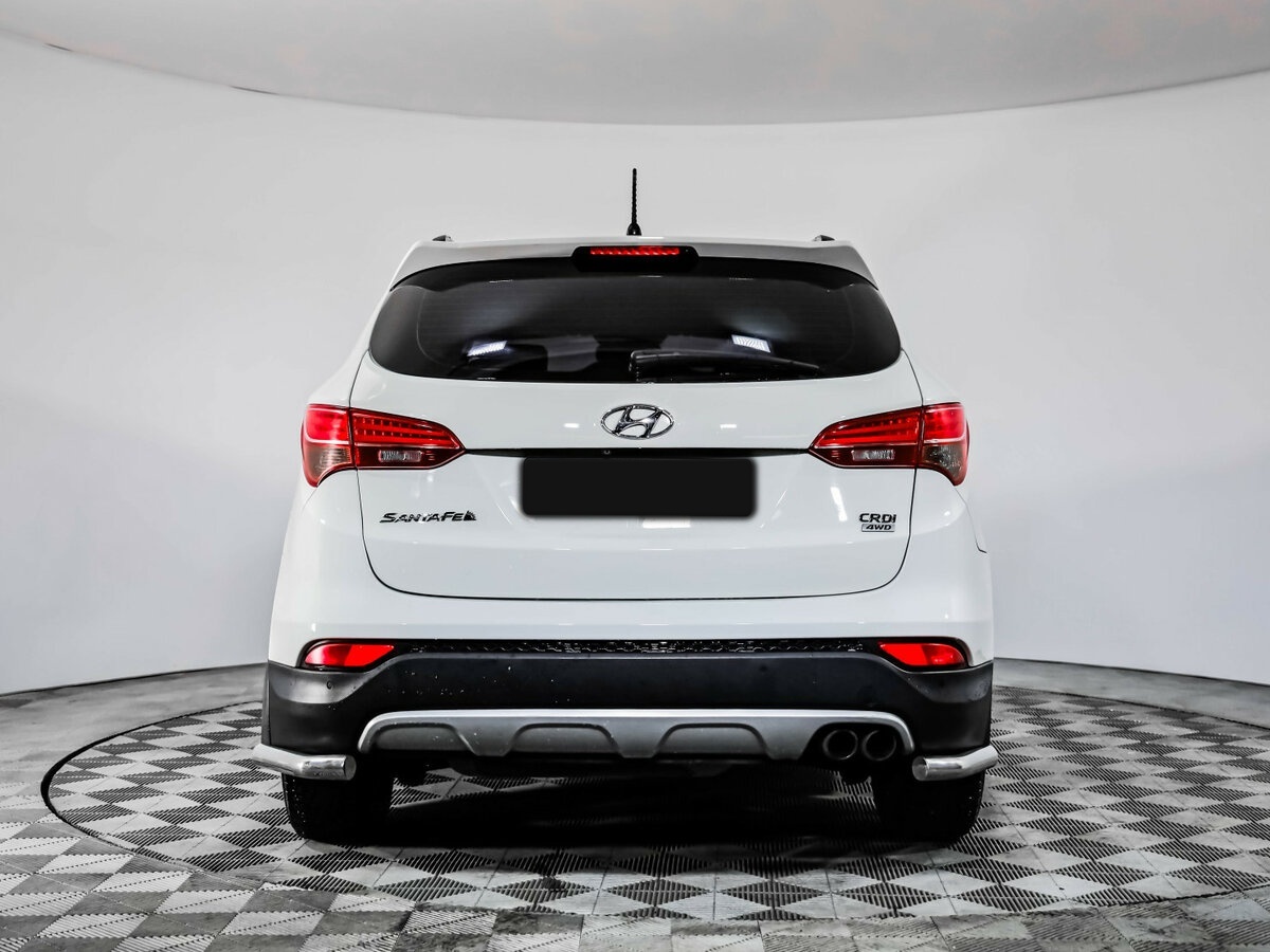 Hyundai Santa Fe с пробегом — 2014 год. Фото: #5