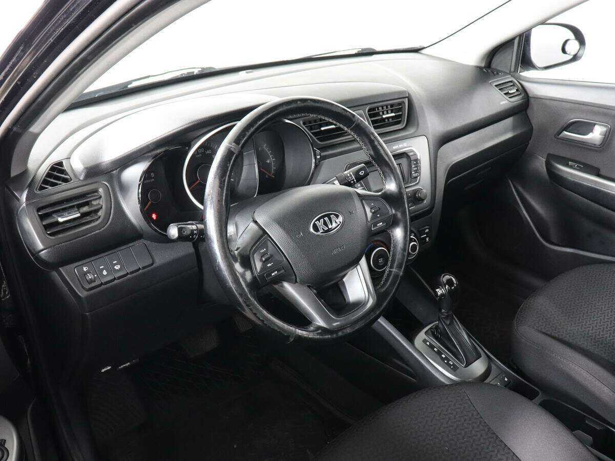 Kia Rio с пробегом — 2014 год. Фото: #8